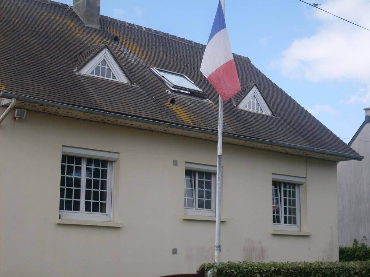 Utah Beach Bed & Breakfast Сант-Мари-дю-Мон Екстериор снимка