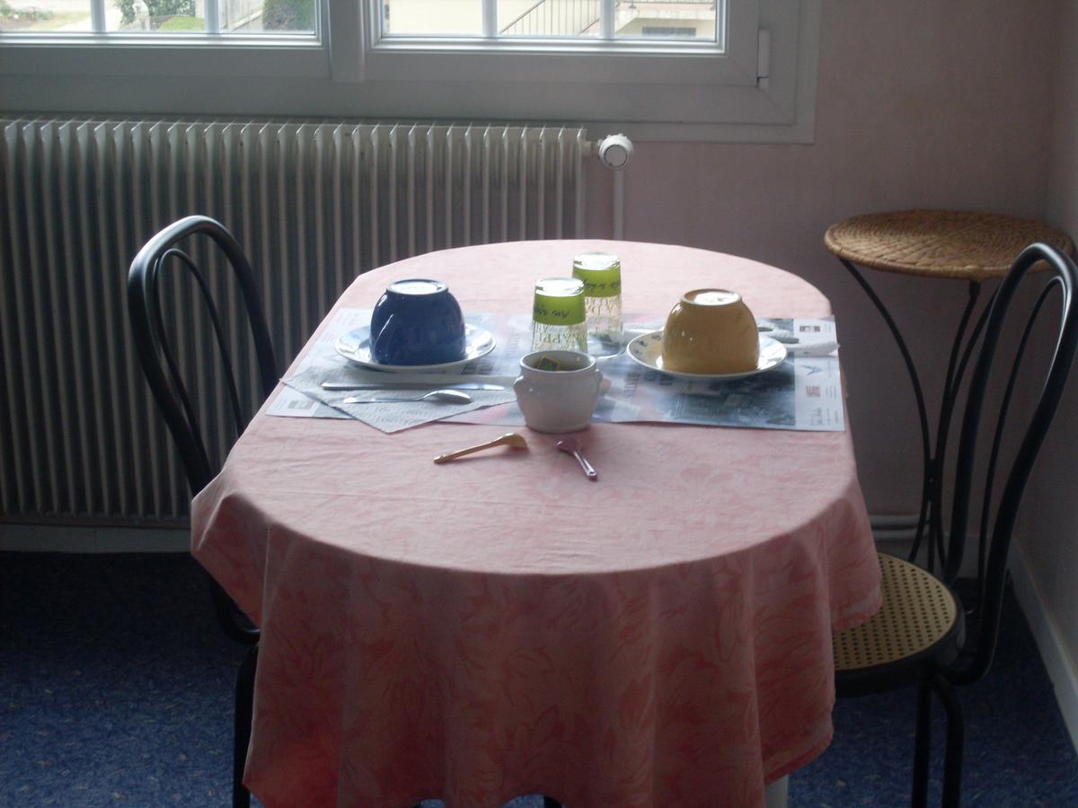 Utah Beach Bed & Breakfast Сант-Мари-дю-Мон Стая снимка