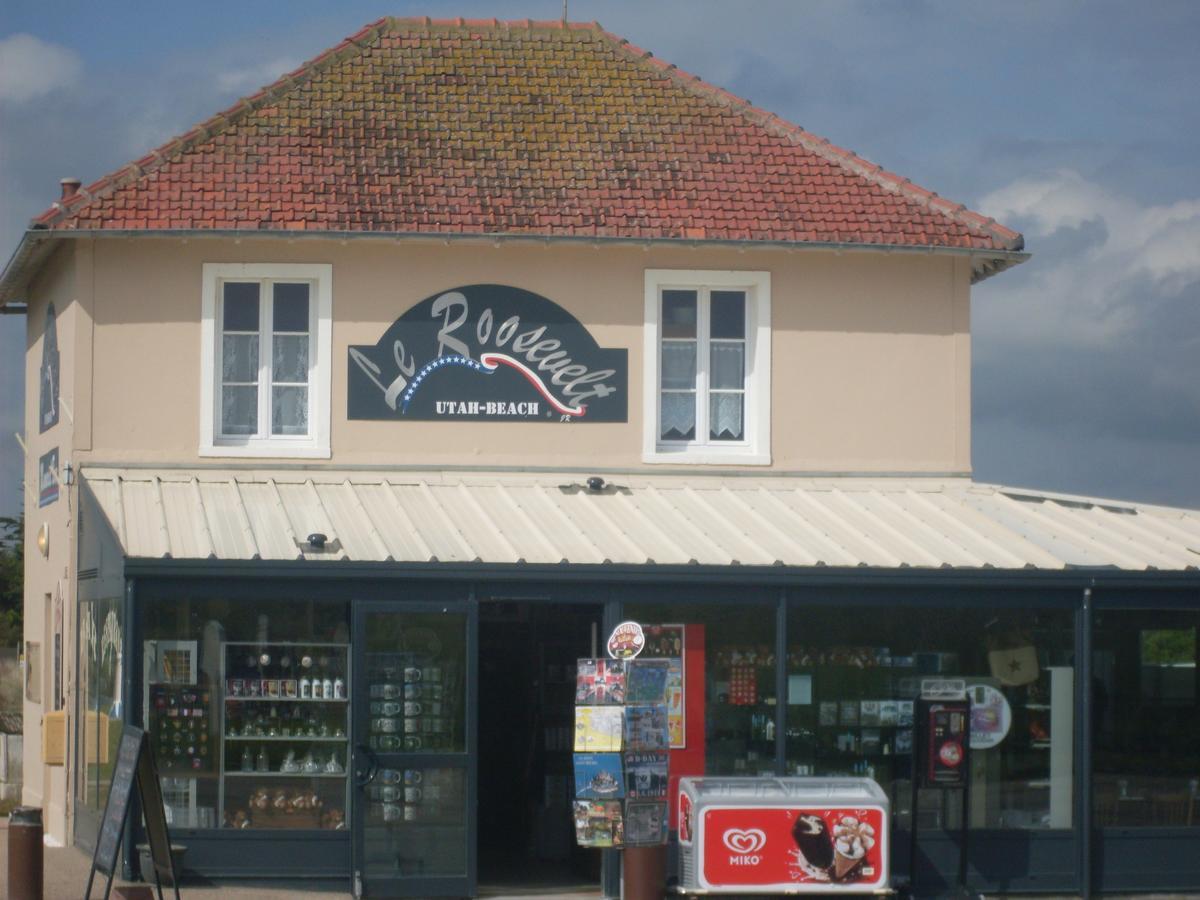 Utah Beach Bed & Breakfast Сант-Мари-дю-Мон Екстериор снимка